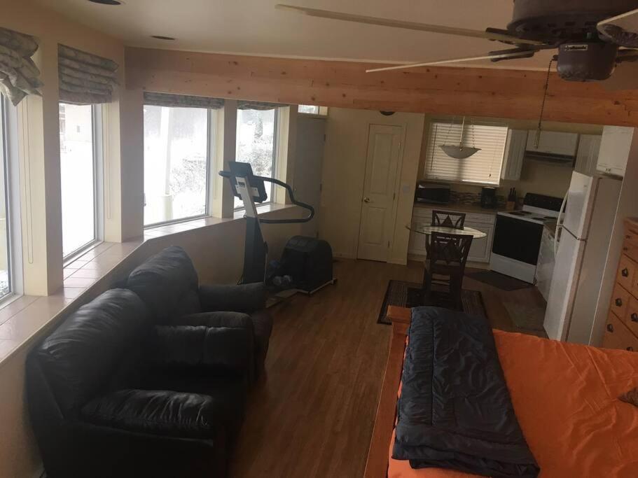Kelli Creek Cottage - Reduced Price On Tours Джуно Номер фото
