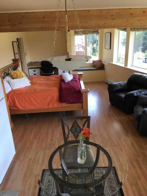 Kelli Creek Cottage - Reduced Price On Tours Джуно Номер фото