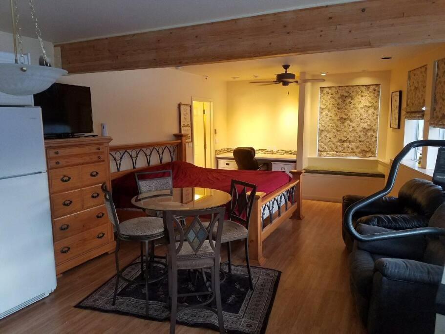 Kelli Creek Cottage - Reduced Price On Tours Джуно Номер фото
